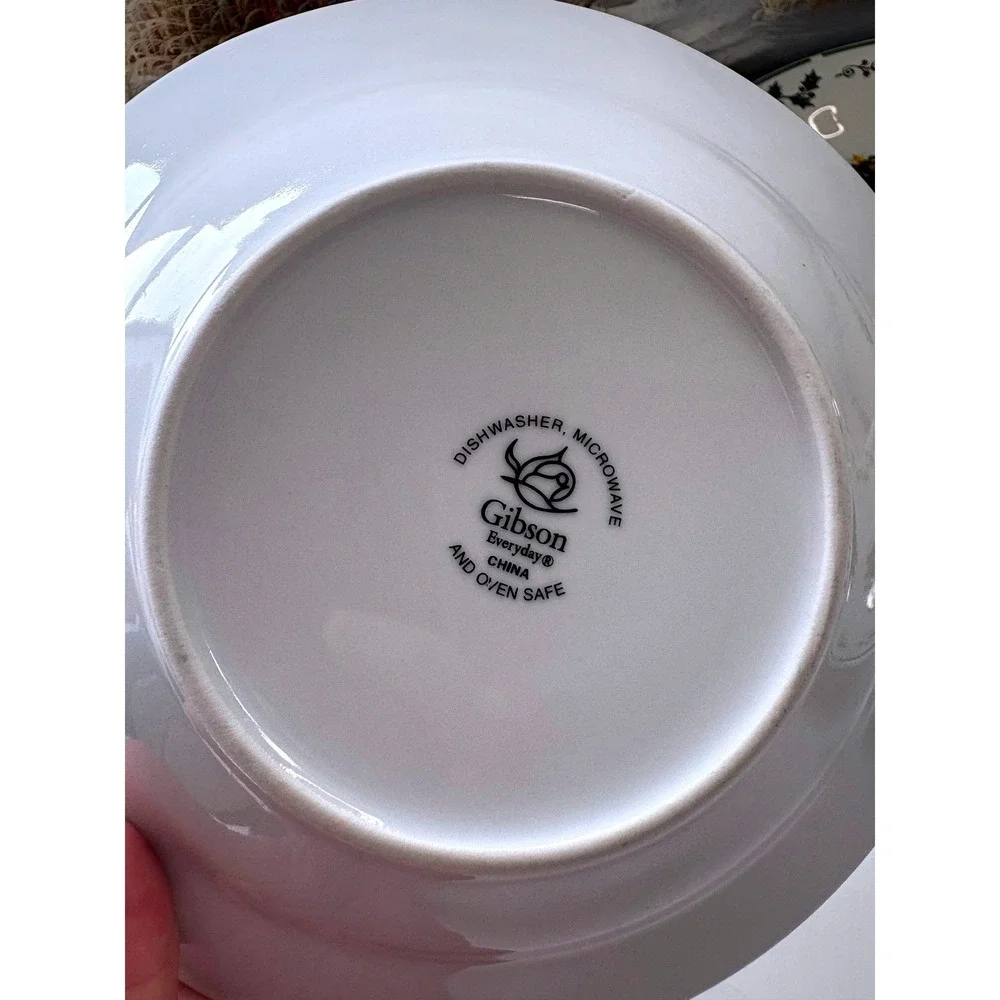 GIBSON Tree Trimmings Soup Bowl Set of 4 MINT